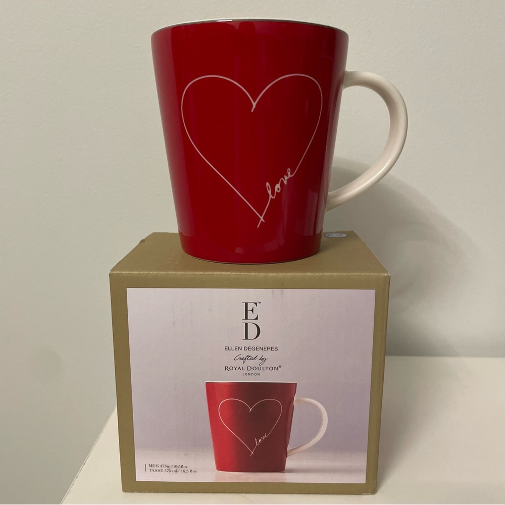ELLEN DEGENERES Crafted By Royal Doulton Red Mug with Heart Design